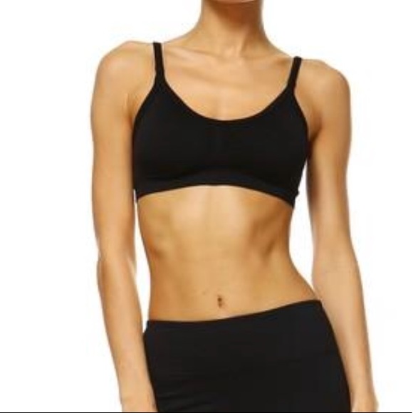 Black Criss Cross Back Sports Bra - Picture 3 of 4
